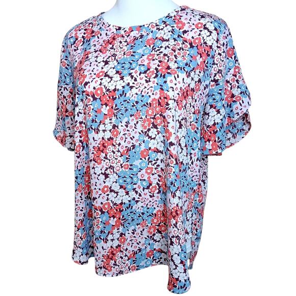 Loft Top Blouse M Pretty Floral Short Sleeves Flutter High Low Flowy Career Work - Picture 8 of 9